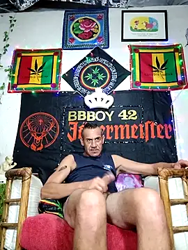 Snapshot of Bbboy42 chatting on 02-20-25, 05:55 Bbboy42 online show from 02-20-25, 05:55
