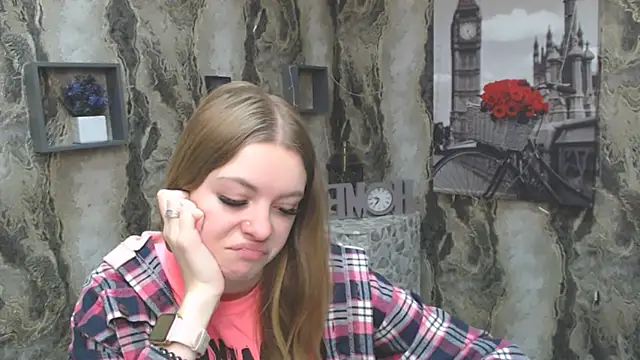 AliceFlirtt  online show from 01-07-25, 10:54