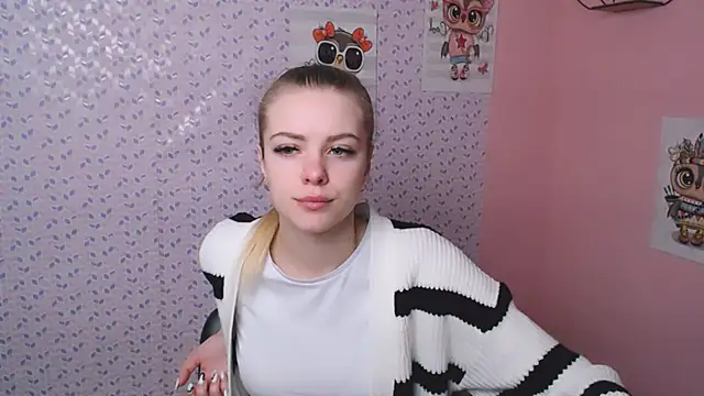 AliceFlirtt  online show from 01-21-25, 12:50