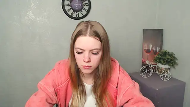 AliceFlirtt  online show from 02-26-25, 01:52