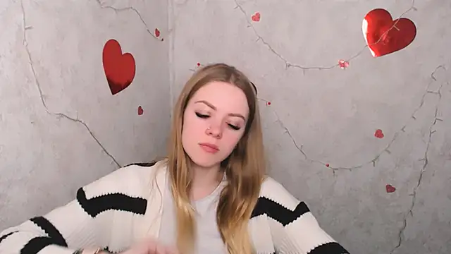 AliceFlirtt  online show from 03-07-25, 02:34