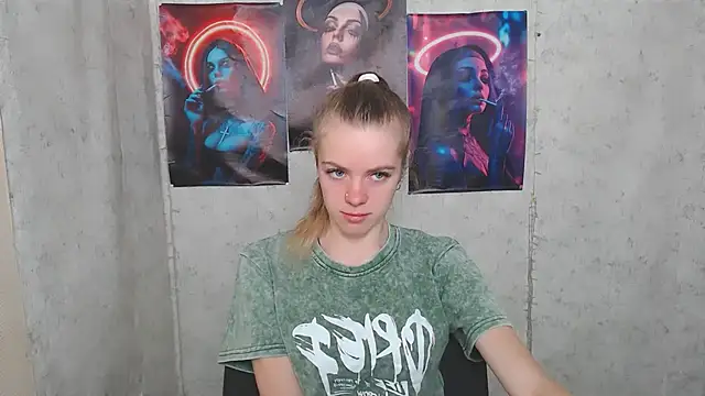 AliceFlirtt  online show from 09-12-25, 08:25