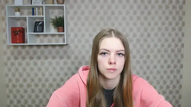 AliceFlirtt  online show from 10-08-25, 09:40