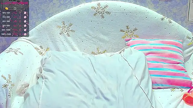 Vanessa Florence online show from 12-13-24, 01:26