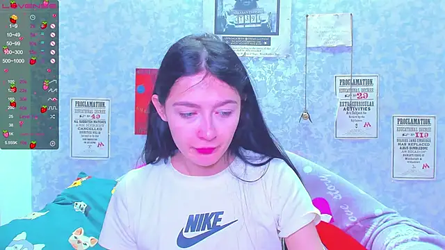 Vanessa Florence online show from 02-20-25, 01:03