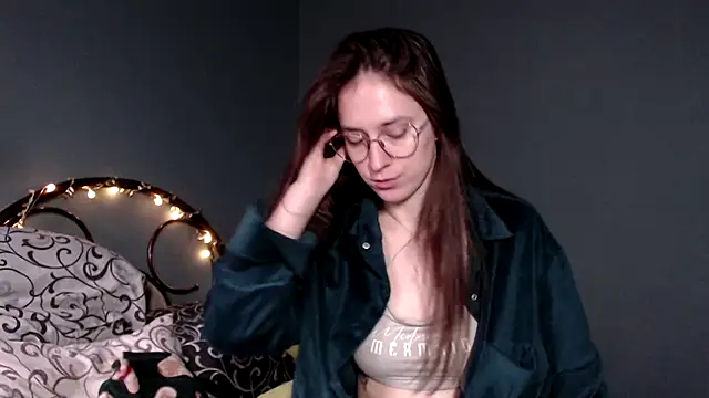 wow  kelly online show from 10-26-25, 01:06