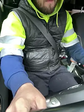 Snapshot of cussy007 chatting on 03-12-25, 07:02 cussy007 online show from 03-12-25, 07:02