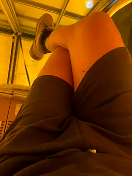 Snapshot of cussy007 chatting on 09-26-25, 12:31 cussy007 online show from 09-26-25, 12:31