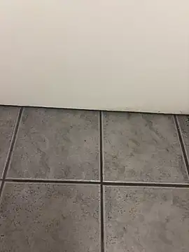 Snapshot of cussy007 chatting on 10-21-25, 09:21 cussy007 online show from 10-21-25, 09:21