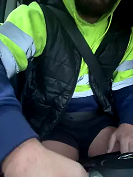 Snapshot of cussy007 chatting on 11-03-25, 06:58 cussy007 online show from 11-03-25, 06:58