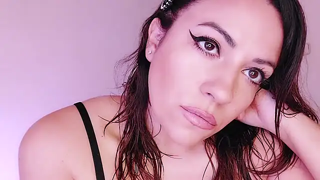 Latina hot2024 online show from 03-07-25, 10:35