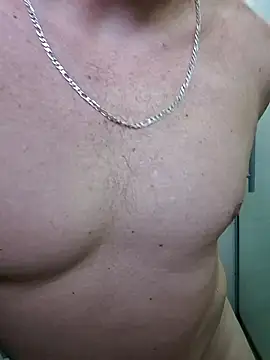 Snapshot of edygaucho3 chatting on 10-21-25, 12:39 edygaucho3 online show from 10-21-25, 12:39