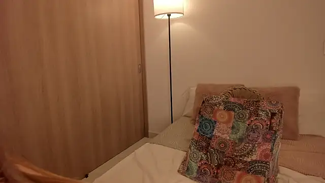 Lady lacey05 online show from 12-18-25, 10:16