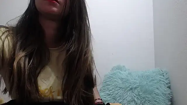 Snapshot of Luna_girlhot_ chatting on 03-16-25, 03:47 Luna girlhot online show from 03-16-25, 03:47