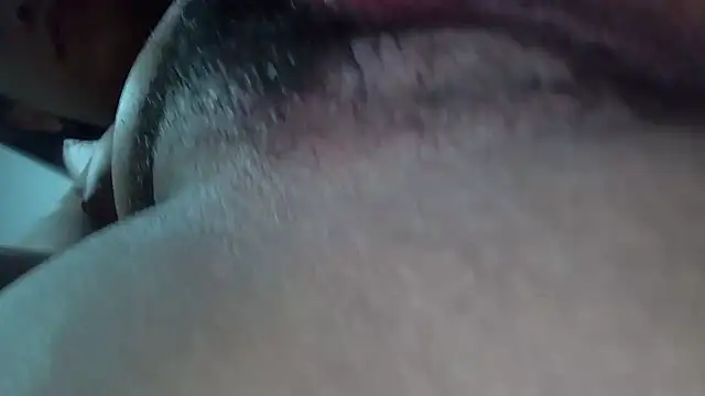 Snapshot of white_sexy_ chatting on 11-28-25, 03:31 white sexy online show from 11-28-25, 03:31