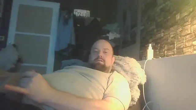 Snapshot of Prehistorixxx2686 chatting on 12-18-25, 12:22 Prehistorixxx2686 online show from 12-18-25, 12:22