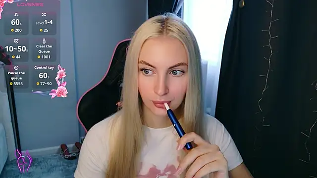 Snapshot of Kimmy_powell chatting on 02-01-26, 03:49 Kimmy powell online show from 02-01-26, 03:49