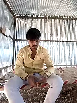 Snapshot of Kartik_bbc_indian chatting on 12-16-24, 09:24 Kartik bbc indian online show from 12-16-24, 09:24