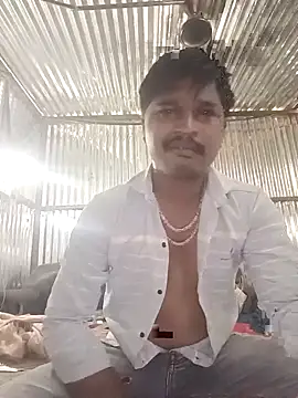 Snapshot of Kartik_bbc_indian chatting on 10-05-25, 10:13 Kartik bbc indian online show from 10-05-25, 10:13