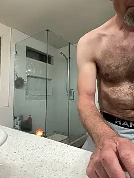 El Gizmo online show from 09-23-25, 07:44