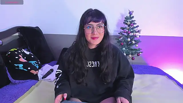 Snapshot of Missmonserrat chatting on 12-12-24, 03:54 Missmonserrat online show from 12-12-24, 03:54