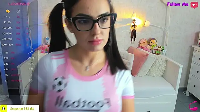 LindsayDeee online show from 10-22-25, 04:46