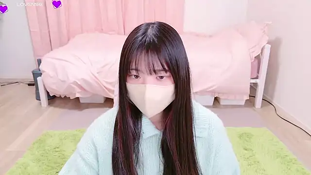 Snapshot of suzuuuuu chatting on 03-02-25, 01:16 suzuuuuu online show from 03-02-25, 01:16