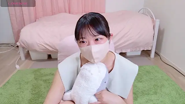 Snapshot of suzuuuuu chatting on 09-20-25, 01:56 suzuuuuu online show from 09-20-25, 01:56