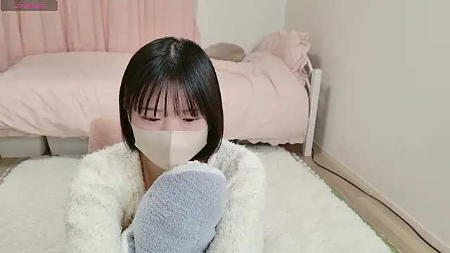 Snapshot of suzuuuuu chatting on 03-19-26, 01:15 suzuuuuu online show from 03-19-26, 01:15