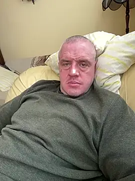 Snapshot of Evolite123 chatting on 01-20-25, 11:35 Evolite123 online show from 01-20-25, 11:35