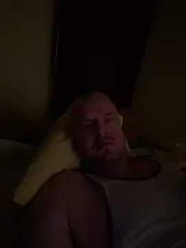 Snapshot of Evolite123 chatting on 03-06-25, 09:09 Evolite123 online show from 03-06-25, 09:09