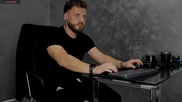 juliusmasters online show from 11-11-25, 08:20