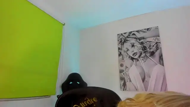  juliana star  online show from 02-09-25, 11:46