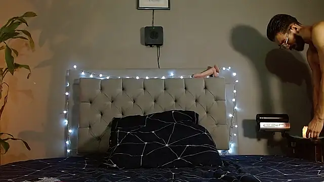 Mr WhiteCock online show from 01-11-25, 01:06