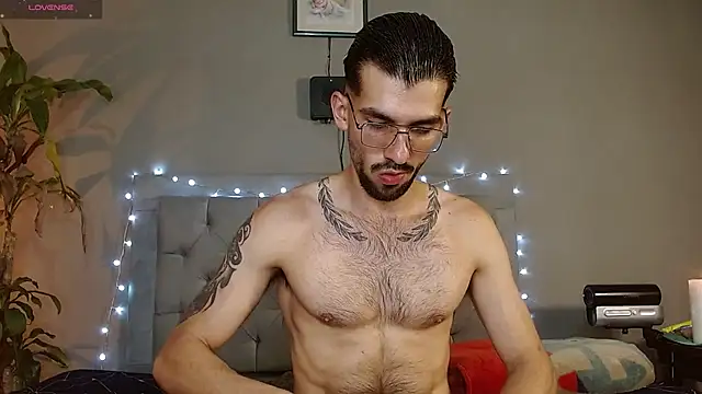 Mr WhiteCock online show from 02-05-25, 11:17