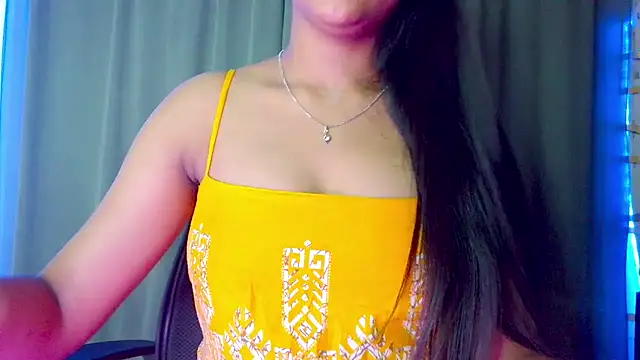 Snapshot of CallMeSima chatting on 06-04-26, 12:44 CallMeSima online show from 06-04-26, 12:44