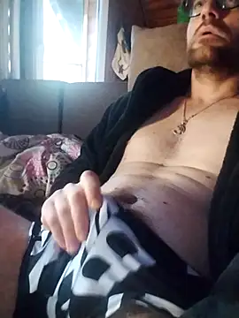 Snapshot of tomee83 chatting on 11-12-25, 06:47 tomee83 online show from 11-12-25, 06:47