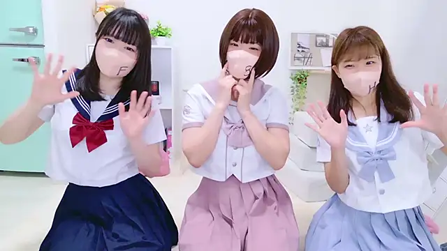 841 yayoi online show from 09-19-25, 05:31