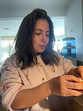 sukhakunis1 online show from 03-25-26, 12:22