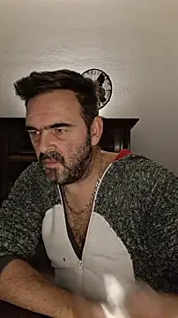 Snapshot of pachapeter chatting on 01-08-26, 09:44 pachapeter online show from 01-08-26, 09:44