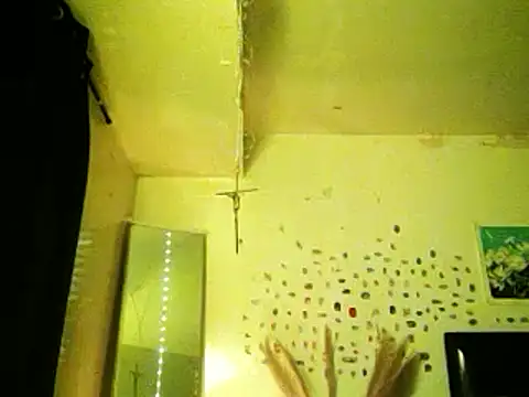 Snapshot of DaddyQuimHot chatting on 12-12-24, 05:52 DaddyQuimHot online show from 12-12-24, 05:52