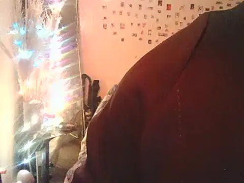 Snapshot of DaddyQuimHot chatting on 03-04-25, 03:33 DaddyQuimHot online show from 03-04-25, 03:33