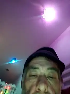 Snapshot of DaddyQuimHot chatting on 01-18-26, 04:16 DaddyQuimHot online show from 01-18-26, 04:16