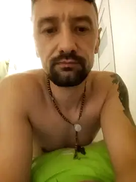 HMILF69 online show from 10-11-25, 05:28