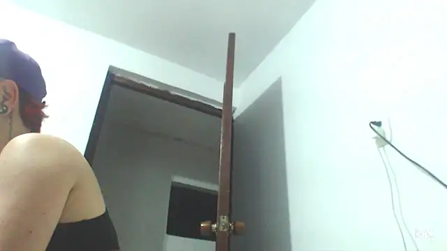 tomboyblue online show from 01-14-25, 02:08