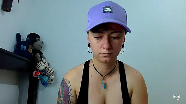 tomboyblue online show from 02-18-25, 01:33