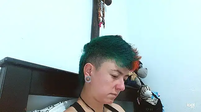 tomboyblue online show from 03-04-25, 12:33