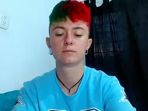 tomboyblue online show from 03-18-25, 11:09