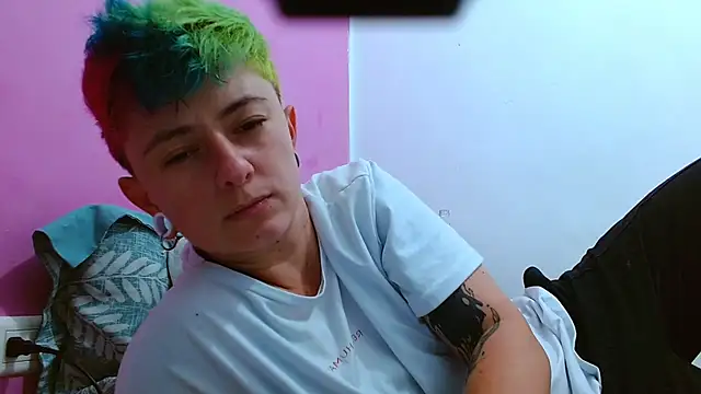 tomboyblue online show from 09-16-25, 09:21