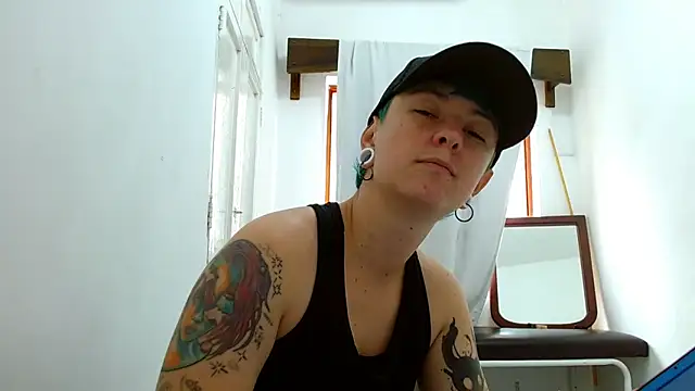 Snapshot of tomboyblue chatting on 02-13-26, 02:24 tomboyblue online show from 02-13-26, 02:24